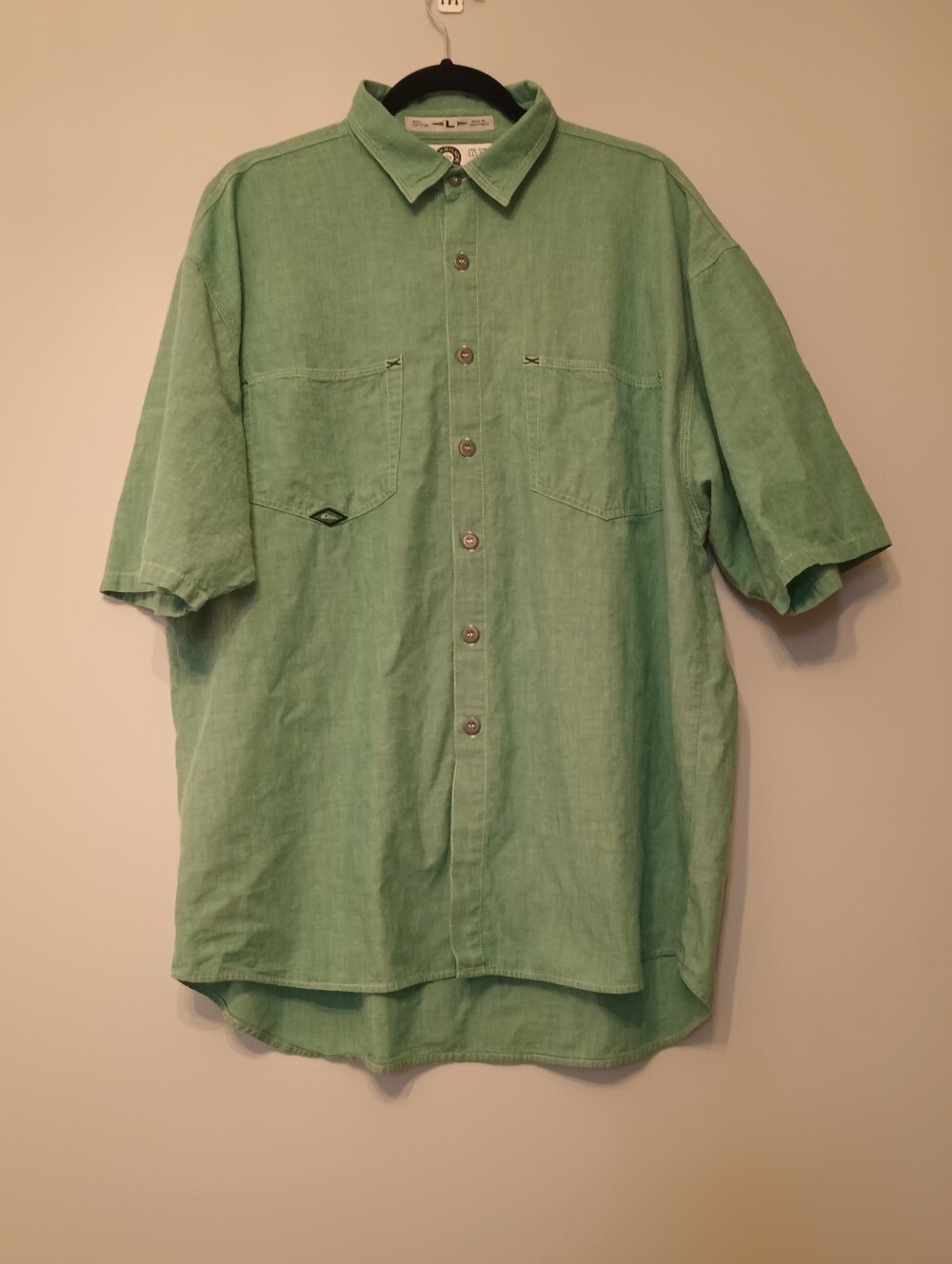 Men's Quiksilver Mint Green Short-Sleeve Button-Down Shirt L